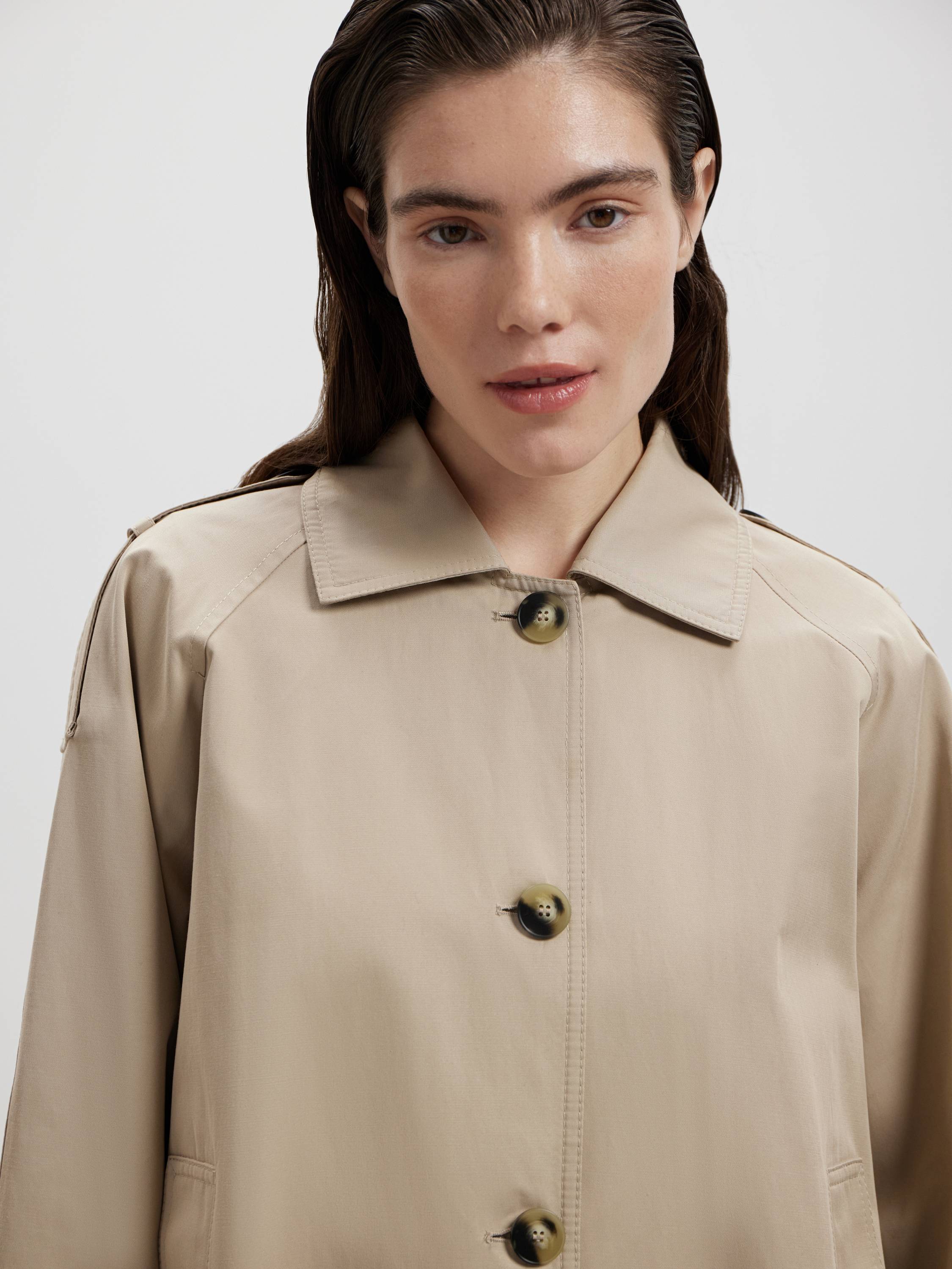 Свободный укороченный тренч Свободный укороченный тренч